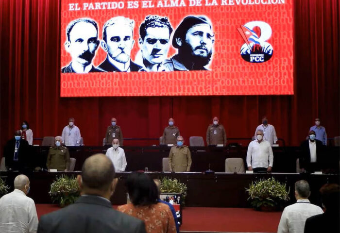 Raúl Castro preside el octavo congreso del Partido Comunista, único legalmente reconocido en Cuba. Abril de 2021.