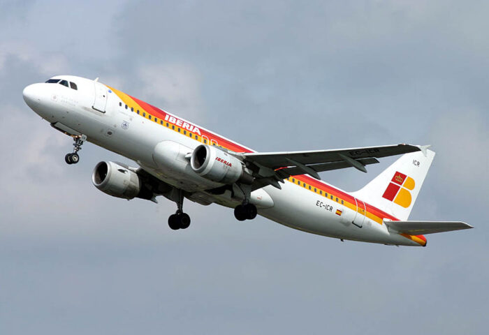 Avión de la aerolínea española Iberia.