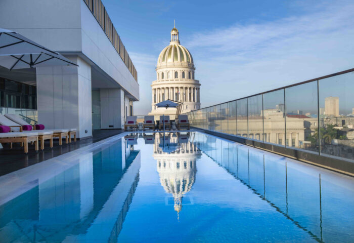 El Capitolio de La Habana visto desde la terraza del Gran Hotel Bristol.